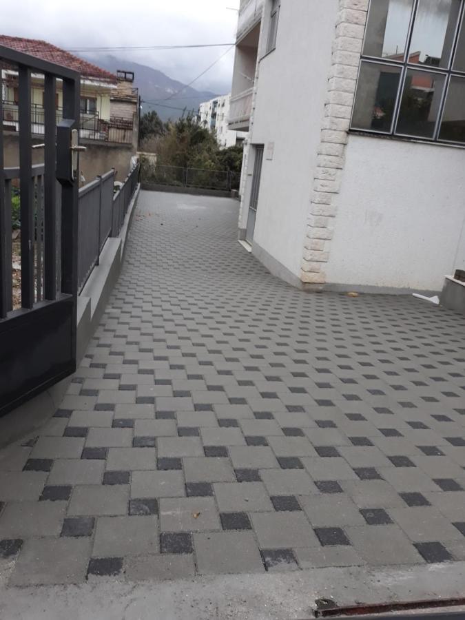 New Dany With Parking For Two Appartement
